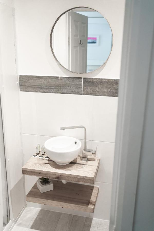 Ocean Breeze Rooms Μπράιτον Εξωτερικό φωτογραφία