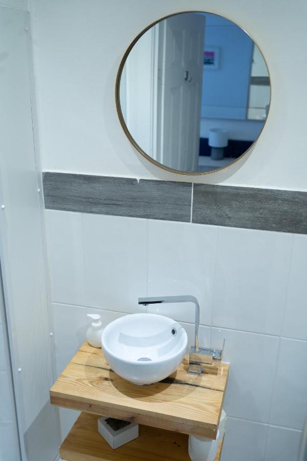 Ocean Breeze Rooms Μπράιτον Εξωτερικό φωτογραφία